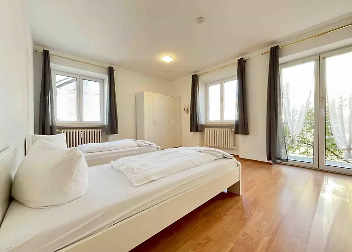 Swf122 Gemuetliche Monteurwohnung Uebergangswohnung Apartmán Schwarzenfeld
