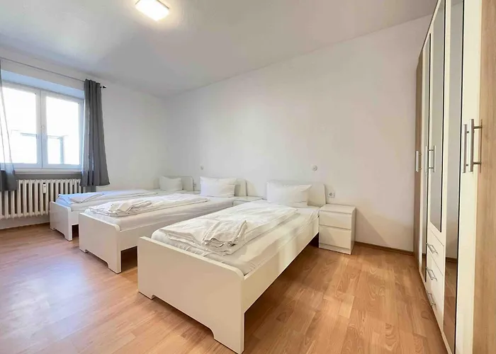 Swf122 Gemuetliche Monteurwohnung Uebergangswohnung 施瓦岑费尔德
